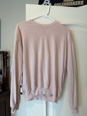 Brandy Melville Pale Pink Crewneck Sweatshirt